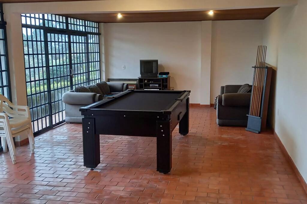 Casa E Vista Privilegiadas No Alto Do Capivari * Campos do Jordao