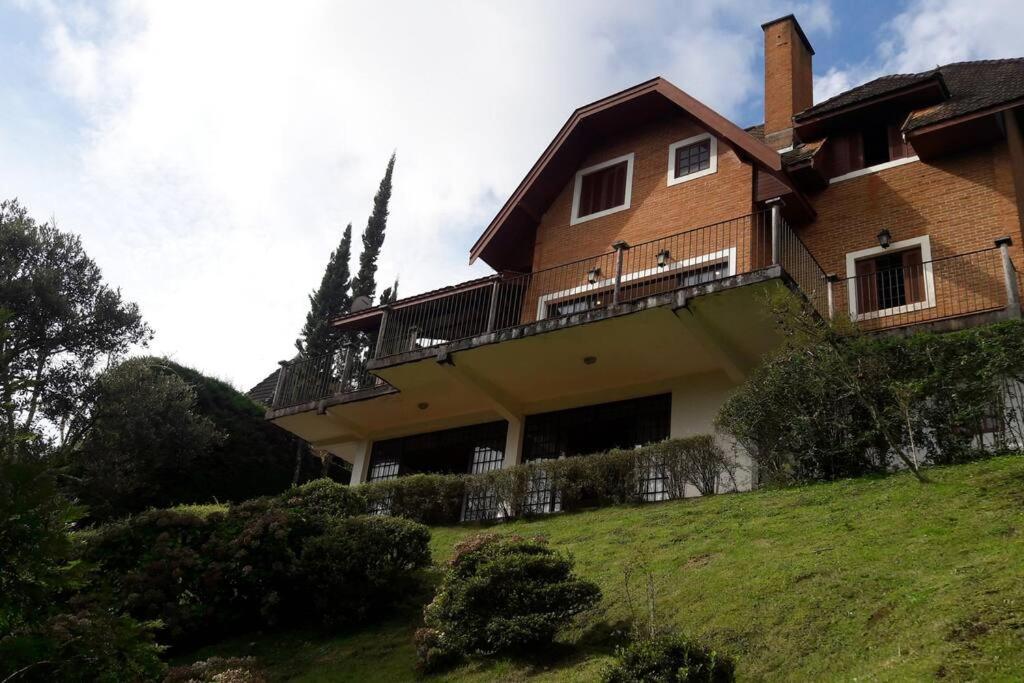 Casa E Vista Privilegiadas No Alto Do Capivari Villa *